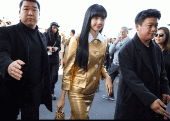 The Devils of Street Style Wear Prada