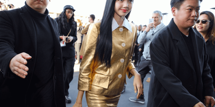 The Devils of Street Style Wear Prada