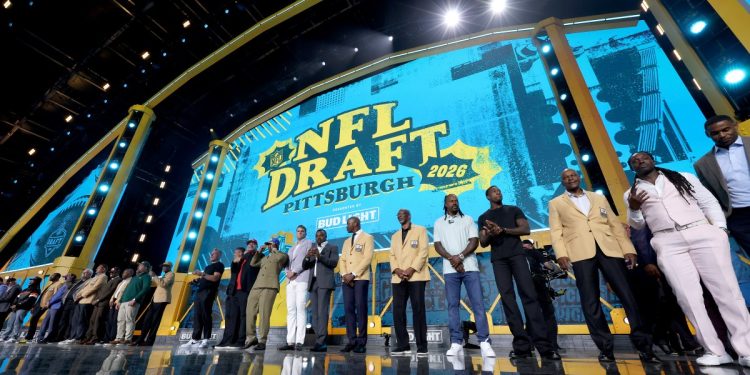 Social media reaction to Day 3 of the draft