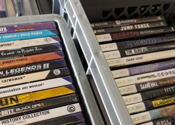 5 Reasons To Buy Physical Video Games Over Digital