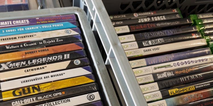 5 Reasons To Buy Physical Video Games Over Digital