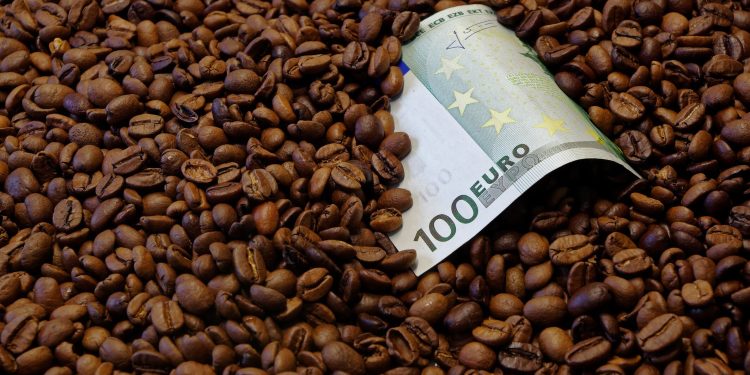Coffee prices drop after record highs