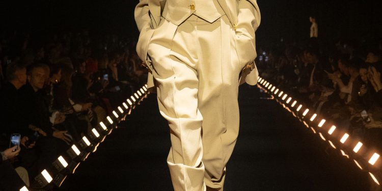 Schiaparelli Fall 2026 Ready-to-Wear