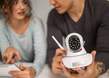 8 Of The Best Security Cameras That Don’t Require A Subscription