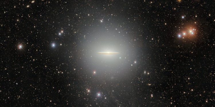 The cosmos wears a galactic sombrero | Space photo of the day for April 29, 2026