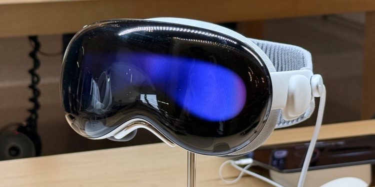 The Apple Vision Pro Just Made Medical History