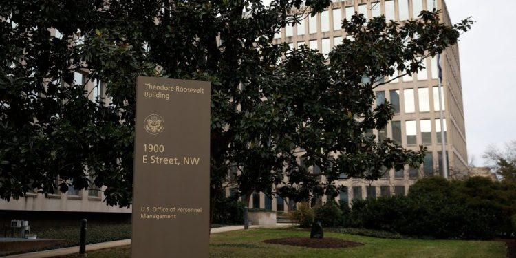 Trump’s Personnel Agency Is Asking for Federal Workers’ Medical Records