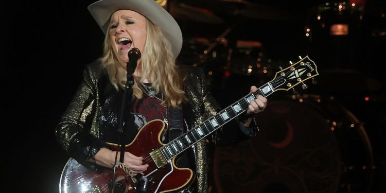 “He had his own band, and then, in the late ’60s, he was in a terrible factory accident that cut his fingers off at the knuckles”: Melissa Etheridge reveals the most important lesson she learned from her “scary” first guitar teacher
