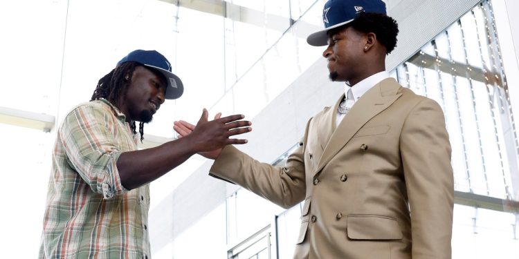 Dallas Cowboys have only one draft pick left unsigned