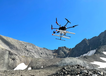 Drone radar could help spacecraft pinpoint where to drill for water on Mars, scientists say