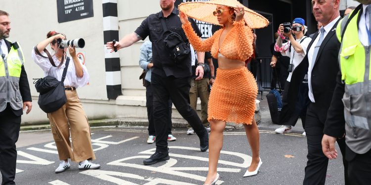 Get Inspired for the Kentucky Derby With the Best Hats in Street Style