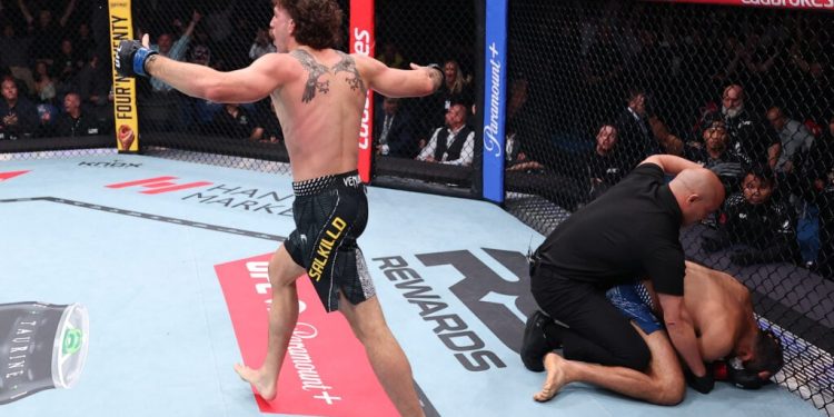 Beneil Dariush KO’d in one round at UFC Perth as 12-1 future star Quillan Salkilld earns a ranking