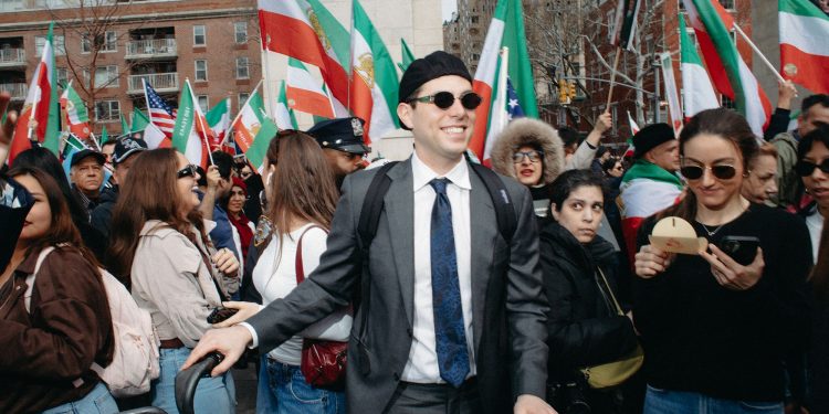 The Dream of the ’90s Is Alive at New York City’s JFK Jr. Look-Alike Competition