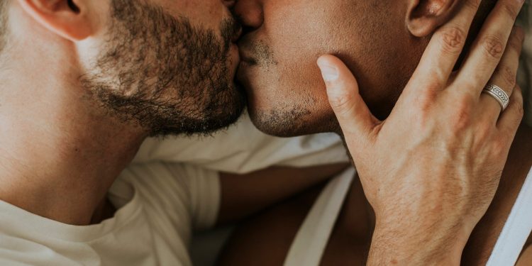 Giving A Good Blowjob is Way Easier Than You Think With These 19 Fool-Proof Tips