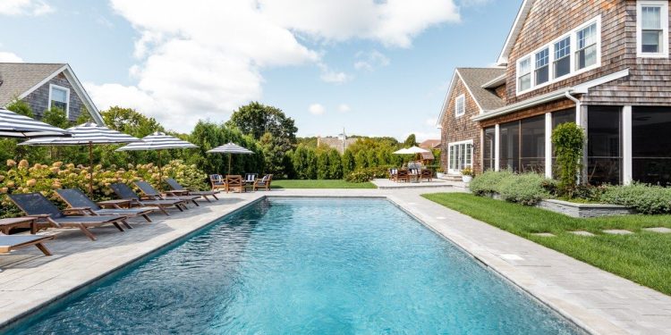 The 13 Best Airbnbs in the Hamptons for a Seriously Stylish Summer