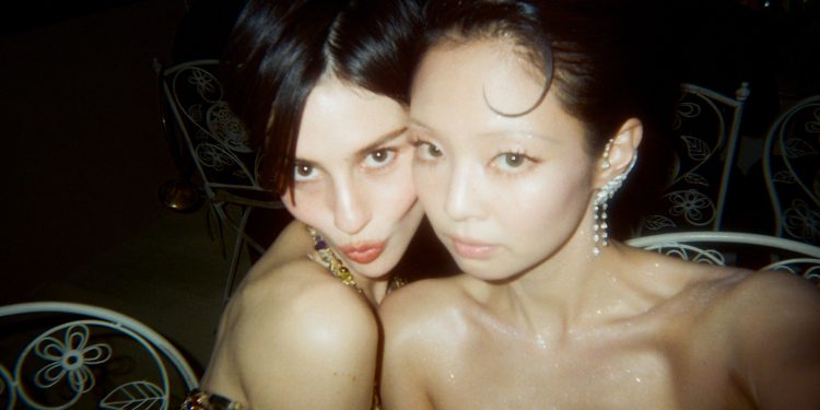 Tongues! ’Tinis! Gracie Abrams Photographs the 2026 Met Gala