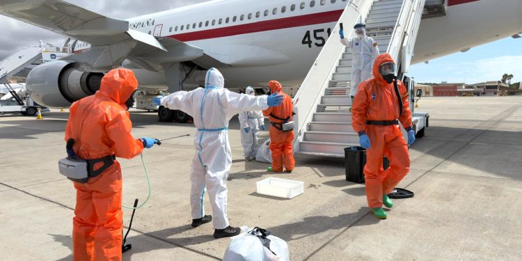 Passengers evacuated from hantavirus-stricken cruise ship begin flying home from Canary Islands