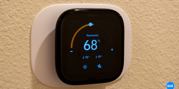 Aqara Thermostat Hub W200 Review: The Best Thermostat For HomeKit