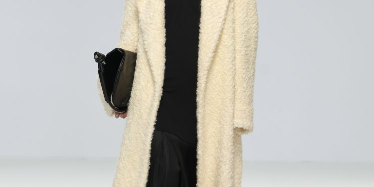Esse Studios Australia Resort 2027