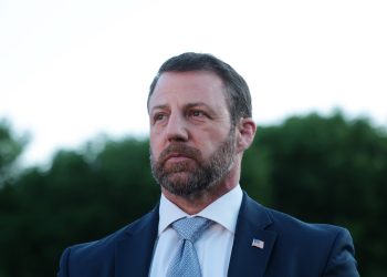 Ballroom security can’t be privately funded, Mullin tells GOP lawmakers