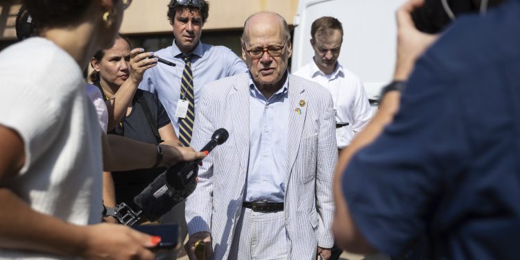 Tennessee Democrat Steve Cohen announces retirement
