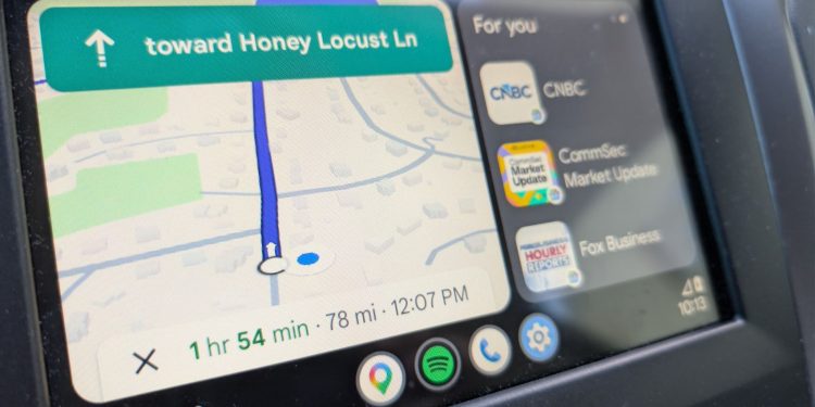 These Android Auto and CarPlay features are built in, but most drivers never find them
