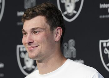 Raiders’ Fernando Mendoza gets high praise ahead of Kirk Cousins QB battle