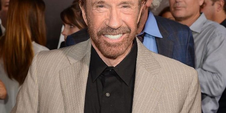 Chuck Norris Family Life, Five Kids: Details