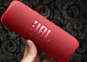 5 Underrated Bluetooth Speaker Brands That Can Compete With JBL