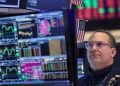 US oil price tumbles in latest bout of market volatility