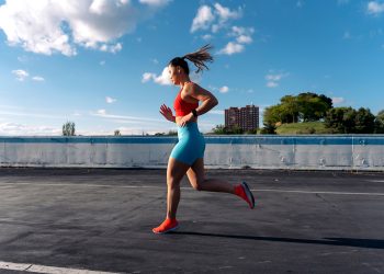 Is It Better to Run Fast or Slow?