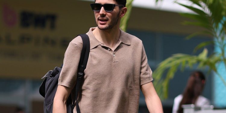 Esteban Ocon hits out at “bulls**t” claims of Ayao Komatsu dispute and early Haas F1 exit