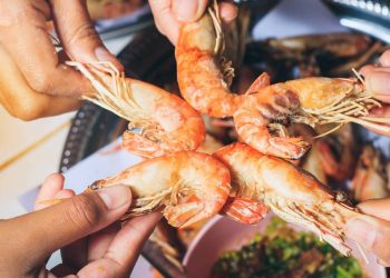 Iconic seafood chain shutters stores, faces fresh bankruptcy risk