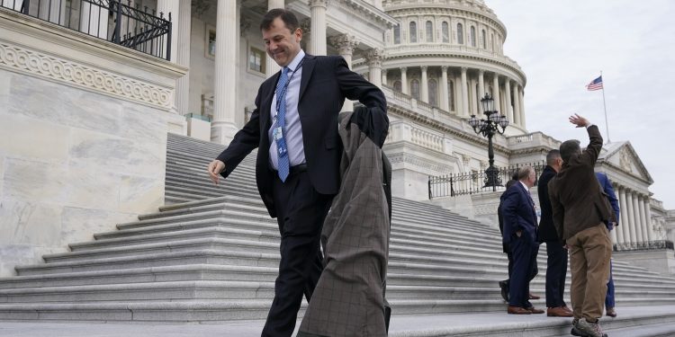 Absent congressmember Tom Kean Jr. starts working the phone