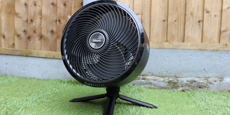 Amazon has slashed up to 37% off top-rated fans from the likes of Dyson, Shark, and Dreo — in time for the heatwave this weekend