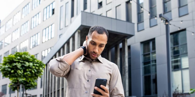I’m 30 and I owe my dad $975 for covering my cellphone bill. Is it wrong to feel weirdly annoyed?
