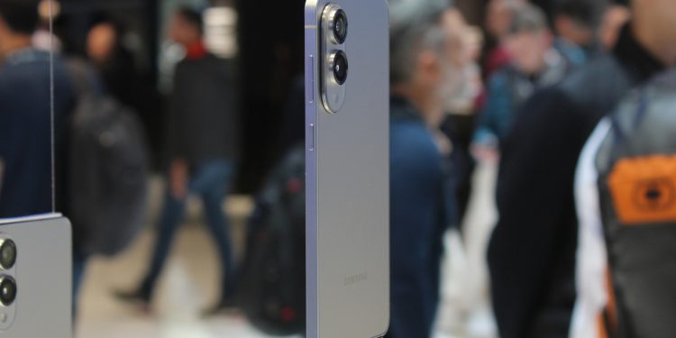 5 Android Phones Thinner Than The Galaxy S25 Edge