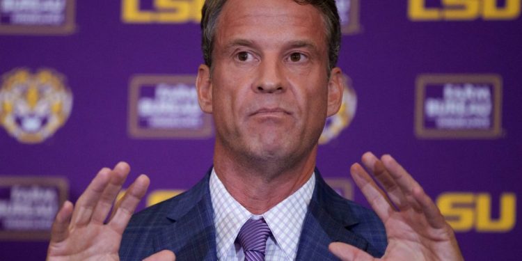LSU QB Leaves Program After Lane Kiffin Adds Tigers Staffer’s Son Through Transfer Portal