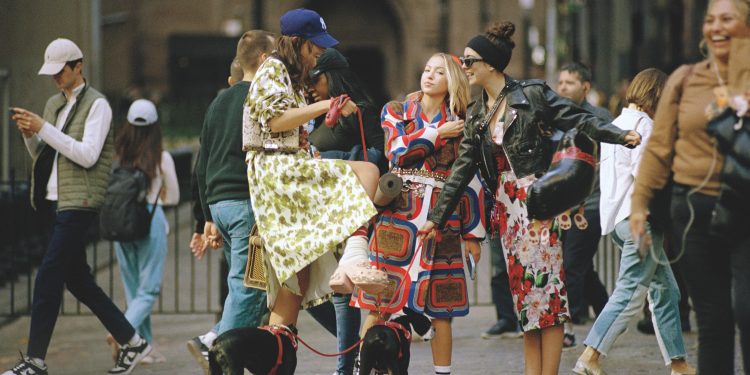 The Very Best Travel Sneakers, According to Vogue Editors