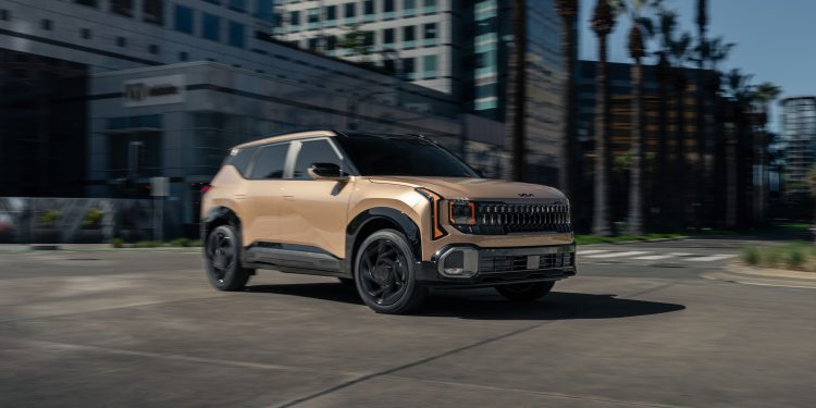 Forget the Toyota RAV4—the Kia Seltos just proved it’s the smarter buy