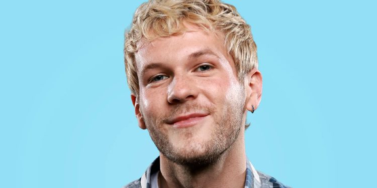 How ‘What’s Poppin?’ Creator Davis Burleson Went From TikTok to Hosting SiriusXM Radio Shows: ‘You Have Your Platform, What are You Going to Do With It?’