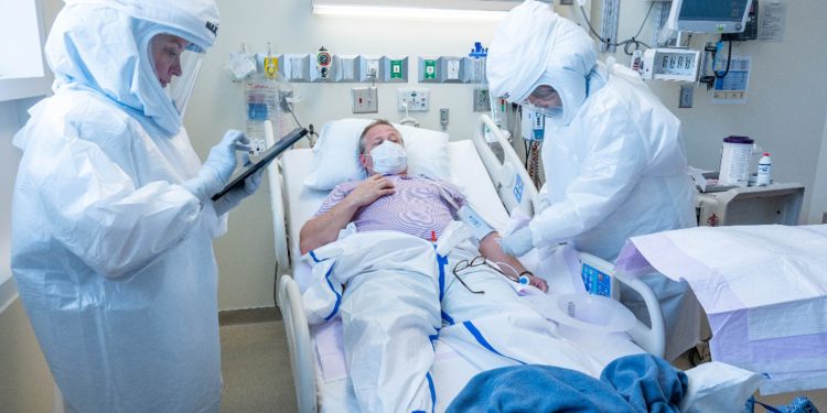 Funding Cuts and Empty Beds: Critics Question the U.S. Response to  Ebola