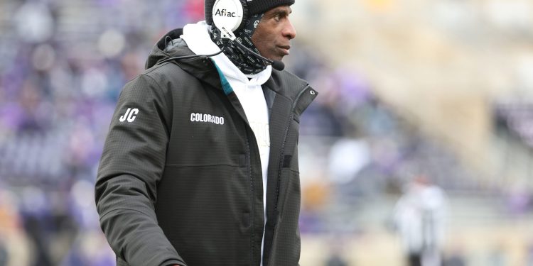 ‘She Was Living It Up’ — Deion Sanders Creates Unforgettable Moment for Elite Recruit’s Family