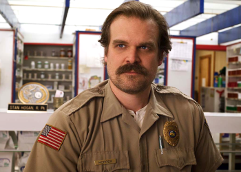Billy Crudup (and Not David Harbour) Was The Original Pick to Play Chief Hopper in Stranger Things