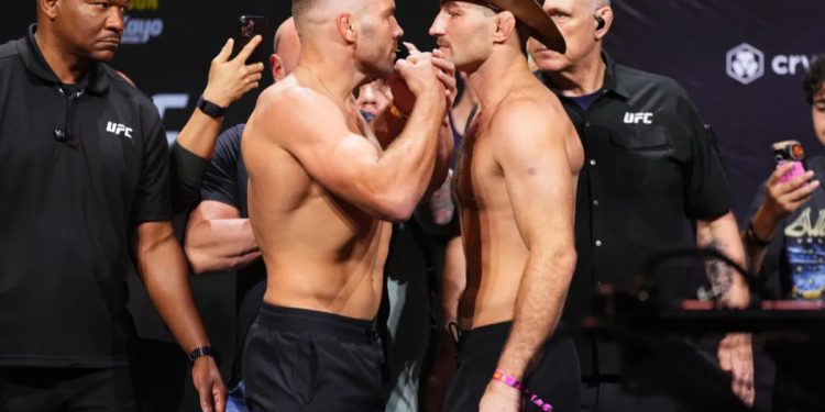 Sean Strickland dismisses Dricus du Plessis trilogy for now: “I don’t think sitting out on the sidelines gets you a title shot”