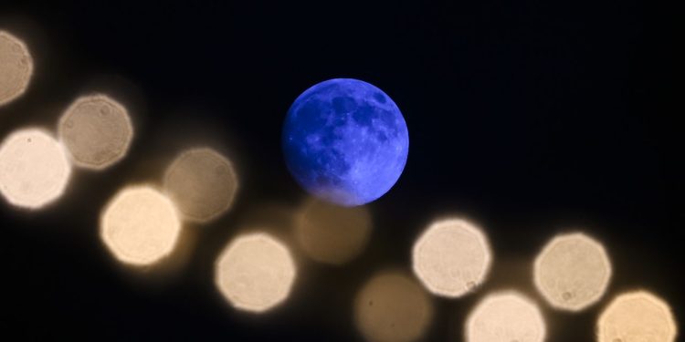 The Blue Moon rises tonight: Where and when to see the second full moon of May