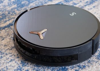 Ecovacs Deebot X12 OmniCyclone Review: Modest Upgrades For Cleaner Floors