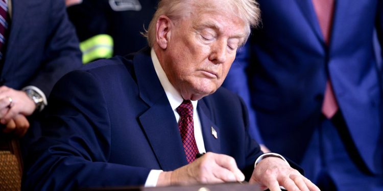 The Trump White House is ready to regulate AI, but it’s exactly the wrong body to do so, and its control could become a problem