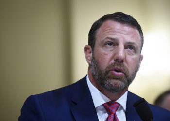 Mullin keeps door open to pull customs agents from ‘sanctuary city’ airports