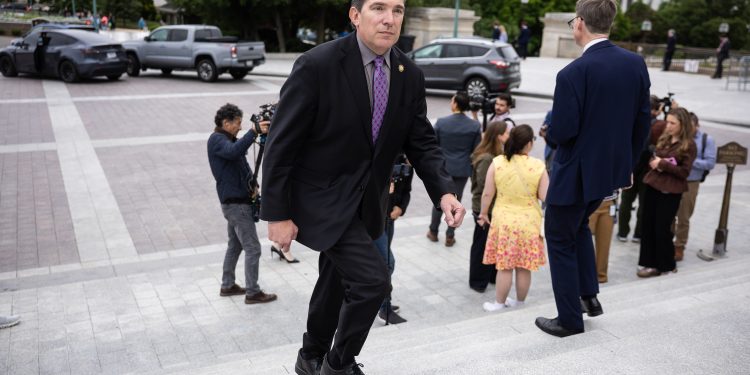 Negotiators aiming to unveil draft of bipartisan House AI bill by week’s end